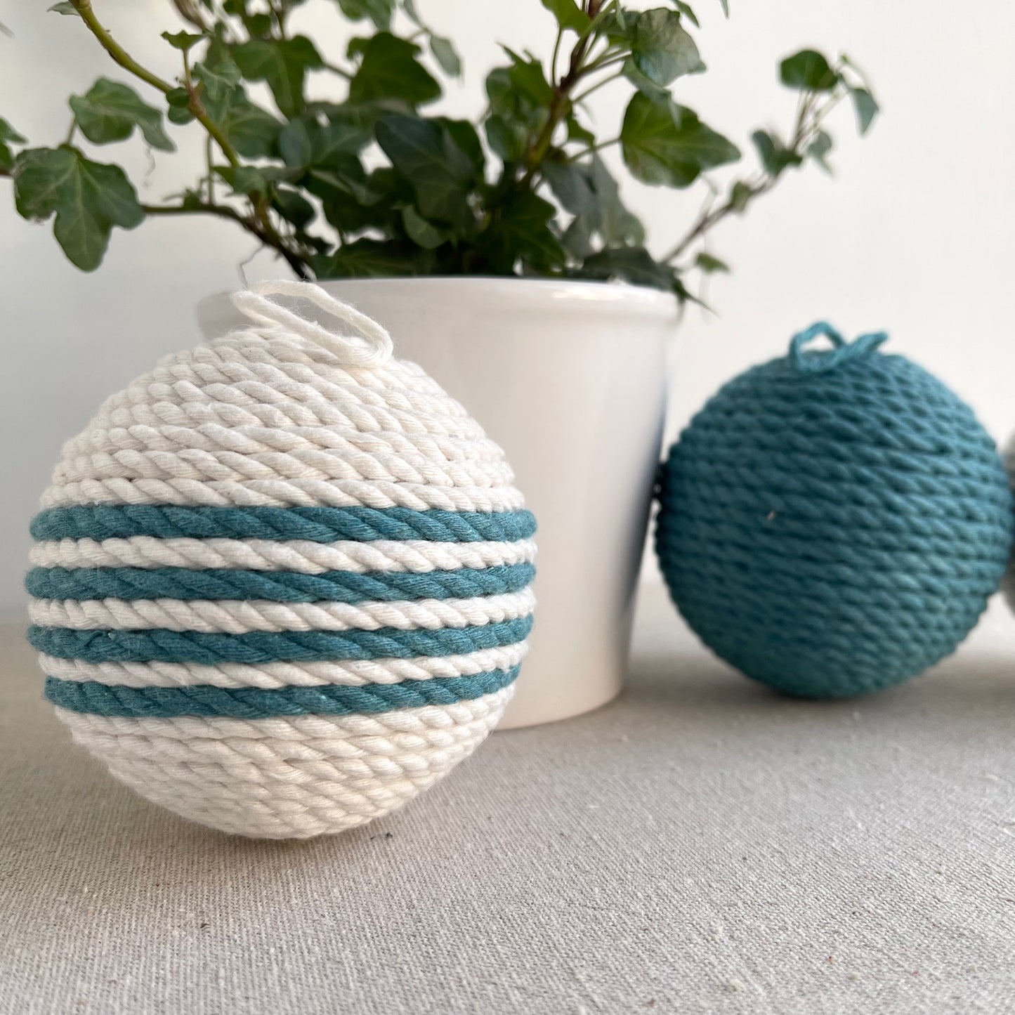 Teal & Cream Decorative Rope Ball Set