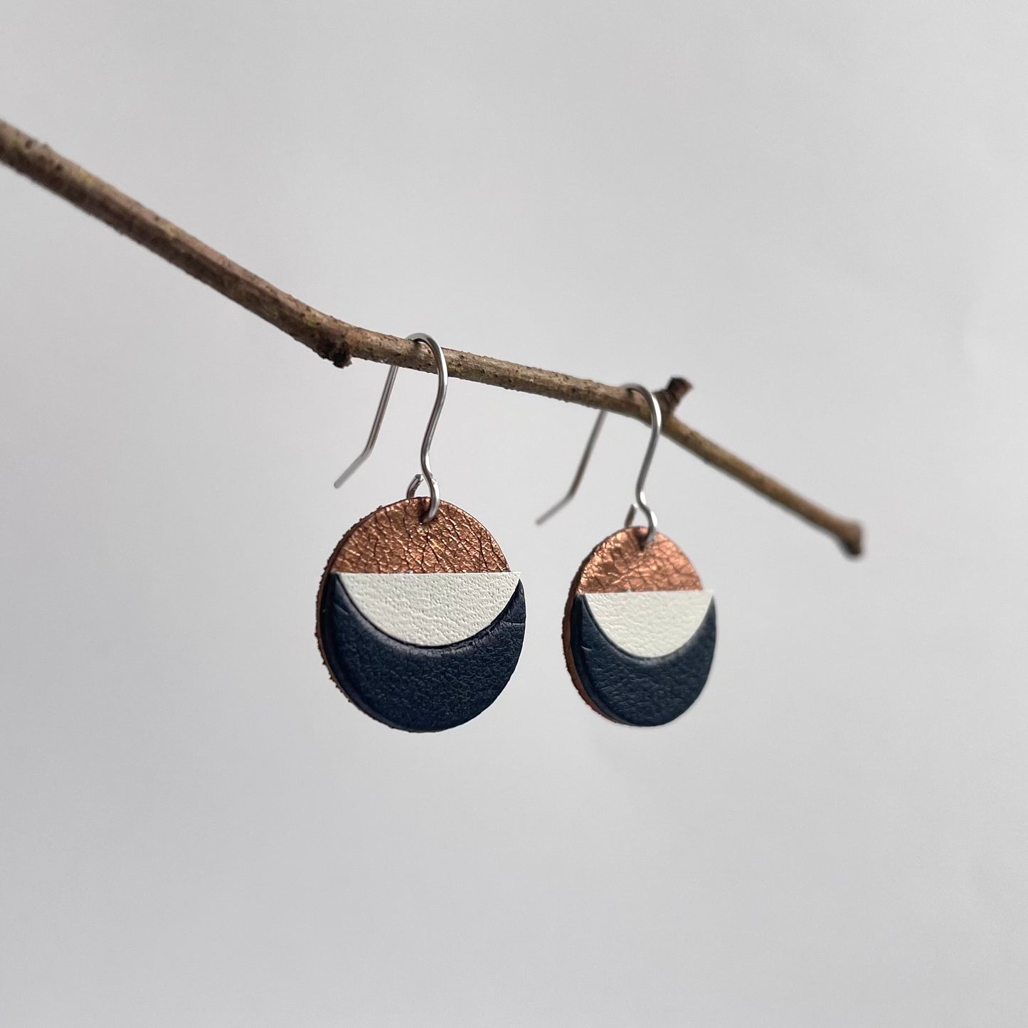 Curved Geometric Leather Earrings