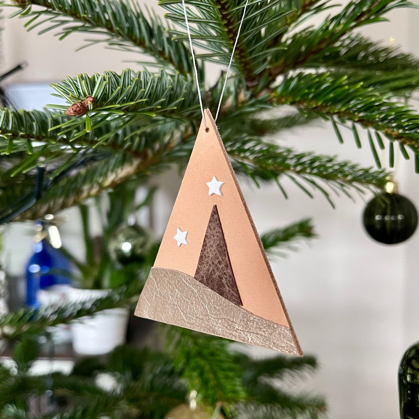 Nordic Leather Tree Hanging Decoration