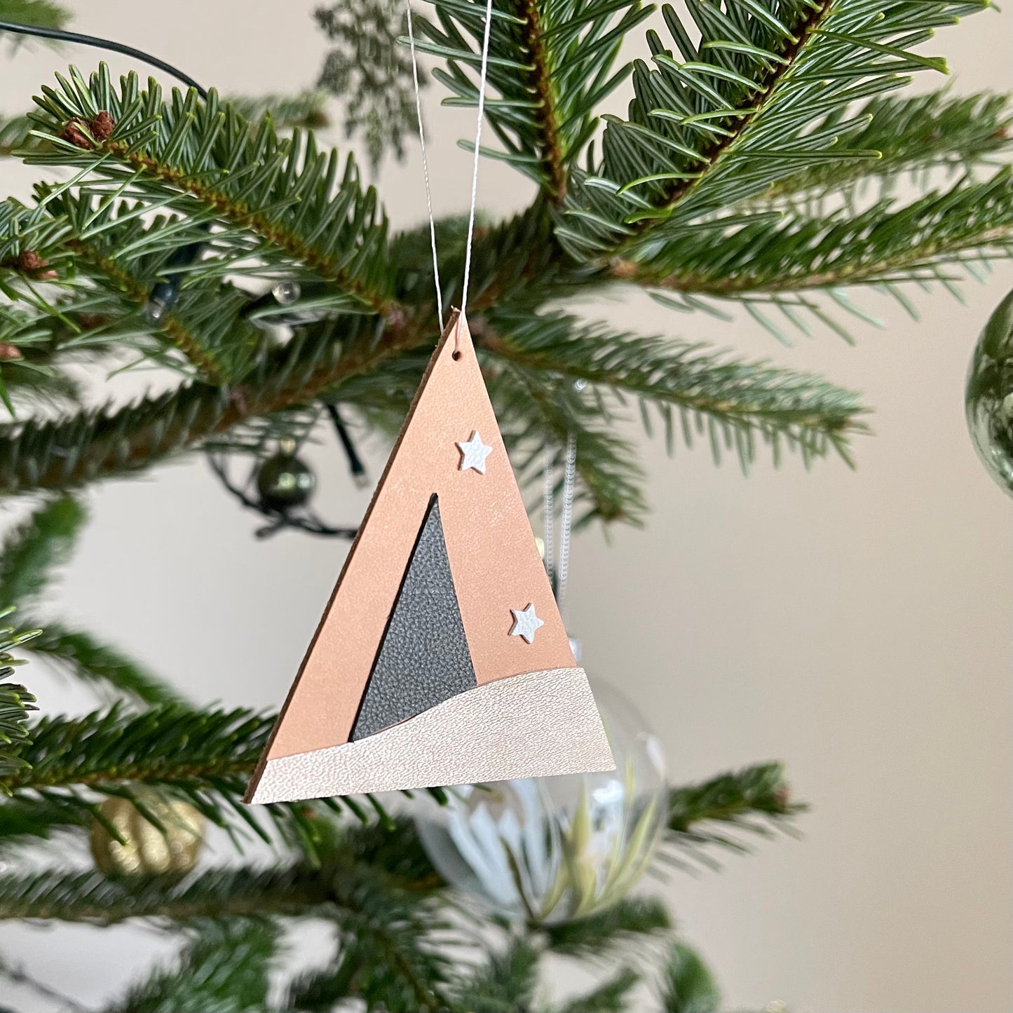 Nordic Leather Tree Hanging Decoration